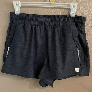 Vuori Dash shorts